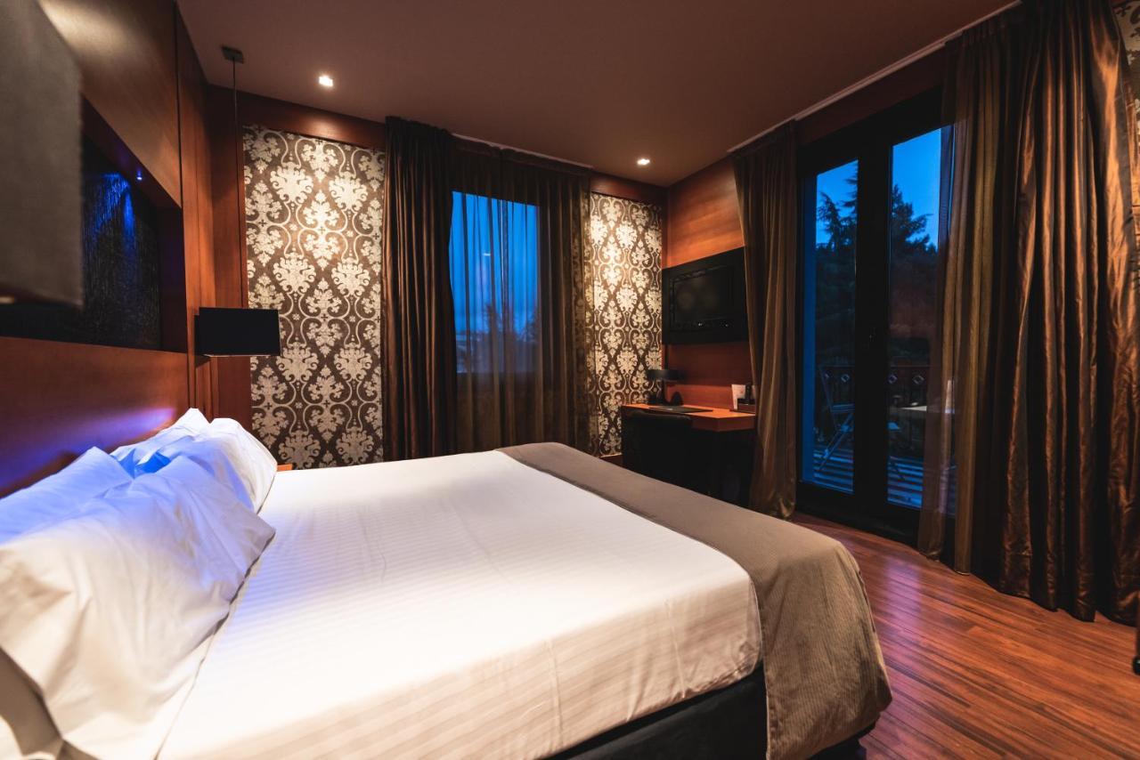 Balneario Font Vella- Adults Only Hotel Sant Hilari Sacalm Buitenkant foto